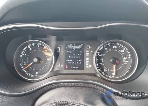 2019 Jeep Cherokee Altitude Fwd из США, поврежденный, VIN 1C4PJLLN3KD357446